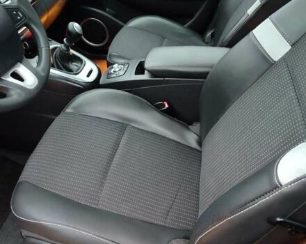 Коричневий Рено Гранд Сценік, об'ємом двигуна 1.5 л та пробігом 260 тис. км за 8450 $, фото 34 на Automoto.ua