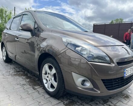 Коричневый Рено Гранд Сценик, объемом двигателя 1.5 л и пробегом 270 тыс. км за 6800 $, фото 2 на Automoto.ua