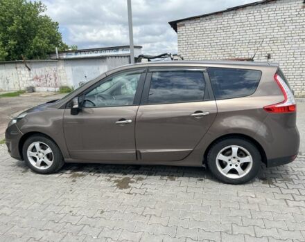 Коричневый Рено Гранд Сценик, объемом двигателя 1.5 л и пробегом 270 тыс. км за 6800 $, фото 5 на Automoto.ua