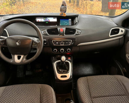 Рено Гранд Сценик 2011 в Черновцах на Automoto.ua Коричневый Рено Гранд Сценик, объемом двигателя 1.5 л и пробегом 325 тыс. км за 6700 $, фото 20 на Automoto.ua
