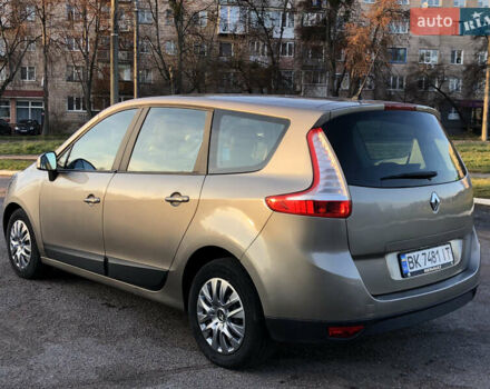 Коричневий Рено Гранд Сценік, об'ємом двигуна 1.5 л та пробігом 237 тис. км за 8399 $, фото 4 на Automoto.ua