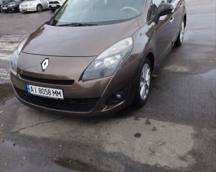 Коричневий Рено Гранд Сценік, об'ємом двигуна 1.6 л та пробігом 239 тис. км за 7600 $, фото 24 на Automoto.ua