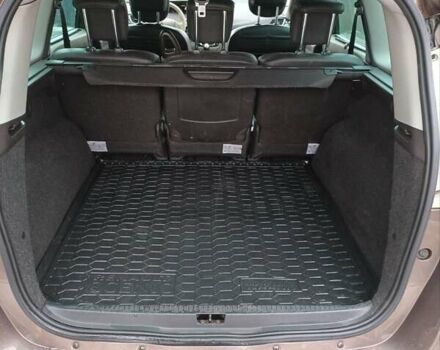 Коричневий Рено Гранд Сценік, об'ємом двигуна 1.6 л та пробігом 239 тис. км за 7600 $, фото 7 на Automoto.ua