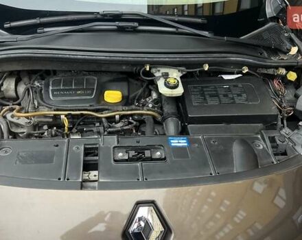 Коричневый Рено Гранд Сценик, объемом двигателя 1.6 л и пробегом 260 тыс. км за 8000 $, фото 20 на Automoto.ua