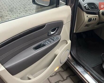 Коричневый Рено Гранд Сценик, объемом двигателя 1.6 л и пробегом 260 тыс. км за 8000 $, фото 4 на Automoto.ua