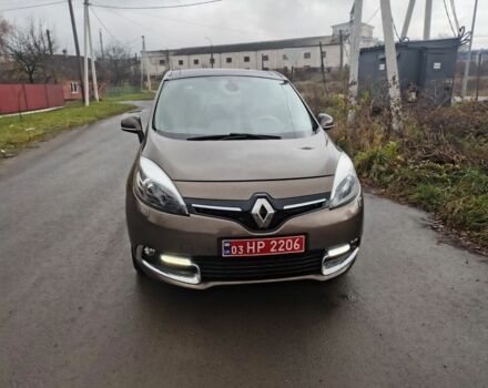 Коричневий Рено Гранд Сценік, об'ємом двигуна 2 л та пробігом 202 тис. км за 8250 $, фото 1 на Automoto.ua