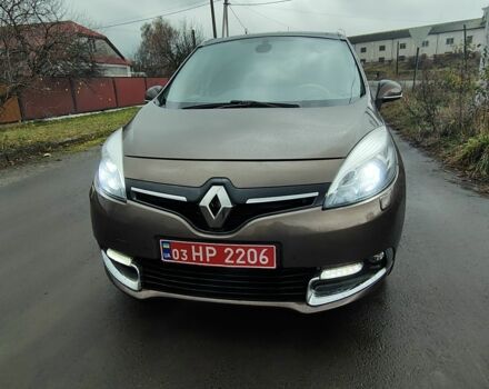 Коричневий Рено Гранд Сценік, об'ємом двигуна 2 л та пробігом 202 тис. км за 8250 $, фото 6 на Automoto.ua