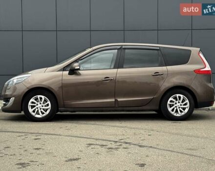 Коричневый Рено Гранд Сценик, объемом двигателя 1.6 л и пробегом 246 тыс. км за 9900 $, фото 6 на Automoto.ua