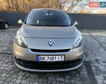 Коричневий Рено Гранд Сценік, об'ємом двигуна 1.5 л та пробігом 237 тис. км за 8399 $, фото 10 на Automoto.ua