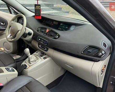 Коричневый Рено Гранд Сценик, объемом двигателя 1.6 л и пробегом 260 тыс. км за 8000 $, фото 16 на Automoto.ua