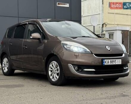 Коричневый Рено Гранд Сценик, объемом двигателя 1.6 л и пробегом 246 тыс. км за 9900 $, фото 1 на Automoto.ua