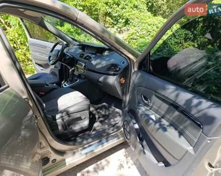 Коричневий Рено Гранд Сценік, об'ємом двигуна 1.46 л та пробігом 108 тис. км за 10500 $, фото 28 на Automoto.ua