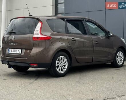 Коричневый Рено Гранд Сценик, объемом двигателя 1.6 л и пробегом 246 тыс. км за 9900 $, фото 9 на Automoto.ua