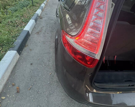 Коричневый Рено Гранд Сценик, объемом двигателя 1.46 л и пробегом 283 тыс. км за 9350 $, фото 50 на Automoto.ua