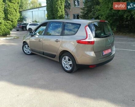 Коричневий Рено Гранд Сценік, об'ємом двигуна 1.5 л та пробігом 226 тис. км за 9300 $, фото 31 на Automoto.ua