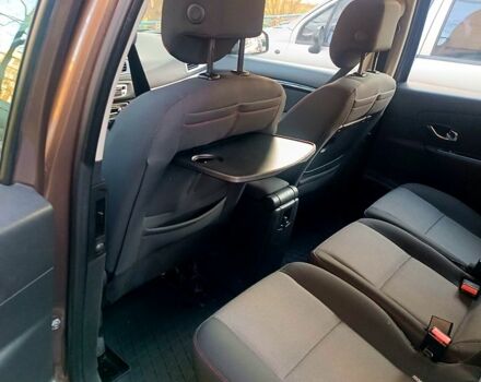 Коричневый Рено Гранд Сценик, объемом двигателя 1.5 л и пробегом 225 тыс. км за 9000 $, фото 6 на Automoto.ua