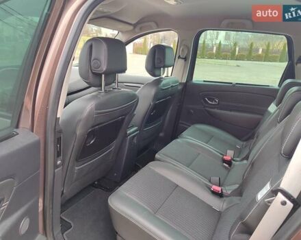 Коричневий Рено Гранд Сценік, об'ємом двигуна 1.6 л та пробігом 152 тис. км за 10800 $, фото 25 на Automoto.ua