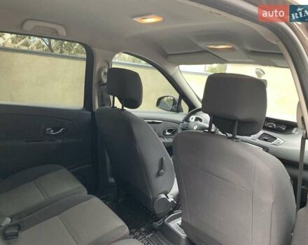 Рено Гранд Сценик 2013 в Жовкве на Automoto.ua Коричневый Рено Гранд Сценик, объемом двигателя 1.5 л и пробегом 280 тыс. км за 6999 $, фото 8 на Automoto.ua