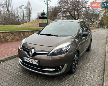 Коричневый Рено Гранд Сценик, объемом двигателя 2 л и пробегом 254 тыс. км за 9400 $, фото 7 на Automoto.ua