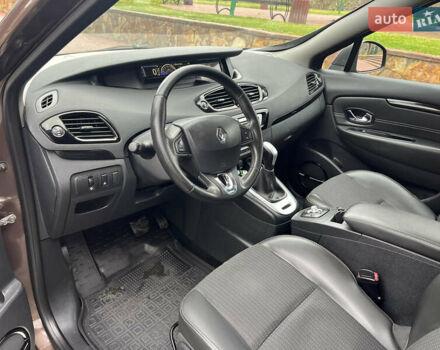 Коричневый Рено Гранд Сценик, объемом двигателя 2 л и пробегом 254 тыс. км за 9600 $, фото 34 на Automoto.ua