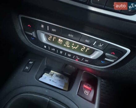 Коричневый Рено Гранд Сценик, объемом двигателя 1.46 л и пробегом 283 тыс. км за 9350 $, фото 31 на Automoto.ua