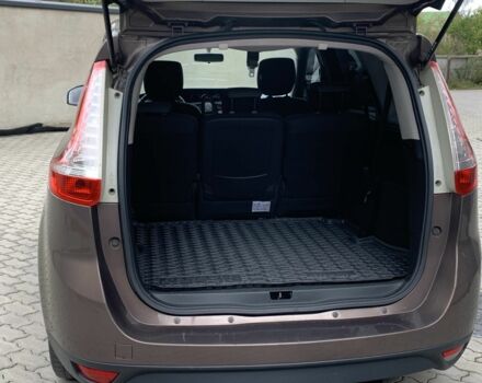 Коричневый Рено Гранд Сценик, объемом двигателя 1.5 л и пробегом 250 тыс. км за 6699 $, фото 7 на Automoto.ua