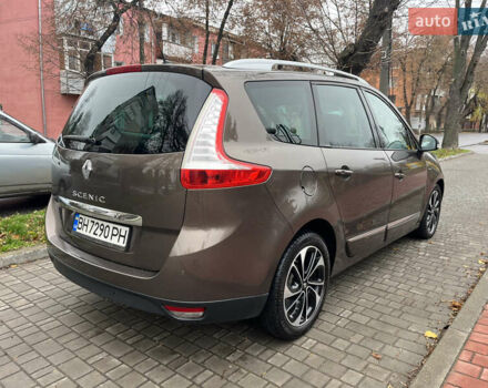 Коричневый Рено Гранд Сценик, объемом двигателя 2 л и пробегом 254 тыс. км за 9600 $, фото 18 на Automoto.ua