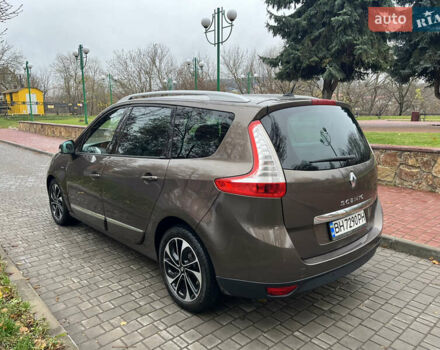 Коричневый Рено Гранд Сценик, объемом двигателя 2 л и пробегом 254 тыс. км за 9400 $, фото 16 на Automoto.ua