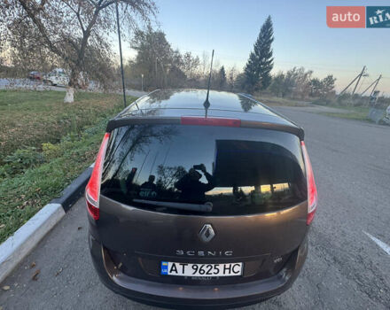 Коричневый Рено Гранд Сценик, объемом двигателя 1.46 л и пробегом 283 тыс. км за 9350 $, фото 15 на Automoto.ua