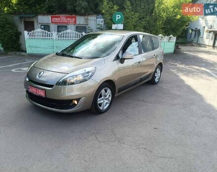 Коричневий Рено Гранд Сценік, об'ємом двигуна 1.5 л та пробігом 226 тис. км за 9300 $, фото 19 на Automoto.ua