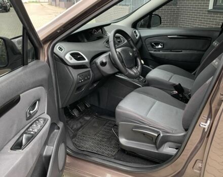 Коричневый Рено Гранд Сценик, объемом двигателя 1.5 л и пробегом 250 тыс. км за 6699 $, фото 4 на Automoto.ua