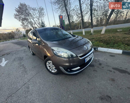 Коричневый Рено Гранд Сценик, объемом двигателя 1.46 л и пробегом 283 тыс. км за 9350 $, фото 6 на Automoto.ua