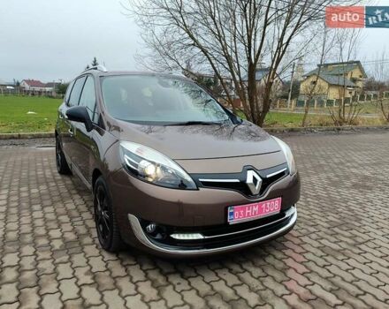Коричневий Рено Гранд Сценік, об'ємом двигуна 1.6 л та пробігом 152 тис. км за 10800 $, фото 3 на Automoto.ua