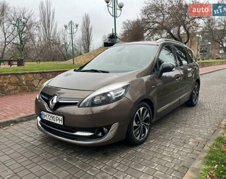 Коричневый Рено Гранд Сценик, объемом двигателя 2 л и пробегом 254 тыс. км за 9400 $, фото 8 на Automoto.ua