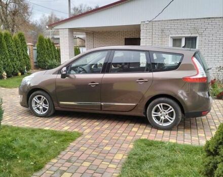 Коричневий Рено Гранд Сценік, об'ємом двигуна 1.5 л та пробігом 286 тис. км за 9200 $, фото 6 на Automoto.ua