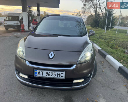 Коричневый Рено Гранд Сценик, объемом двигателя 1.46 л и пробегом 283 тыс. км за 9350 $, фото 2 на Automoto.ua