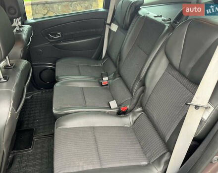 Коричневый Рено Гранд Сценик, объемом двигателя 2 л и пробегом 254 тыс. км за 9600 $, фото 36 на Automoto.ua