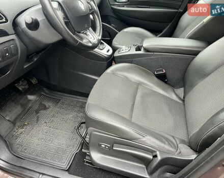 Коричневый Рено Гранд Сценик, объемом двигателя 2 л и пробегом 254 тыс. км за 9600 $, фото 32 на Automoto.ua