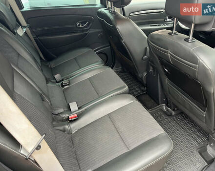 Коричневый Рено Гранд Сценик, объемом двигателя 2 л и пробегом 254 тыс. км за 9400 $, фото 44 на Automoto.ua