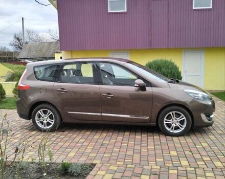 Коричневий Рено Гранд Сценік, об'ємом двигуна 1.5 л та пробігом 286 тис. км за 9200 $, фото 1 на Automoto.ua