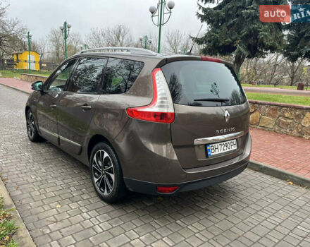 Коричневый Рено Гранд Сценик, объемом двигателя 2 л и пробегом 254 тыс. км за 9400 $, фото 17 на Automoto.ua