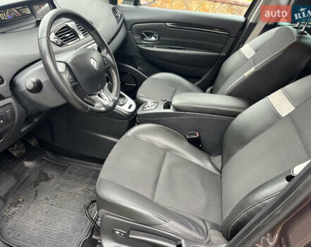 Коричневый Рено Гранд Сценик, объемом двигателя 2 л и пробегом 254 тыс. км за 9600 $, фото 33 на Automoto.ua