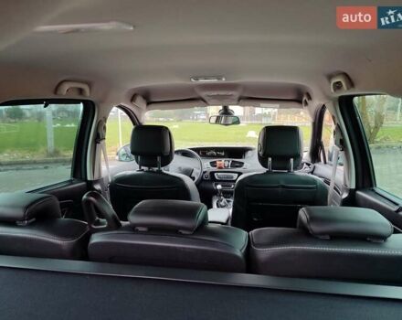 Коричневий Рено Гранд Сценік, об'ємом двигуна 1.6 л та пробігом 152 тис. км за 10800 $, фото 37 на Automoto.ua