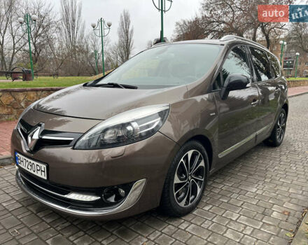 Коричневый Рено Гранд Сценик, объемом двигателя 2 л и пробегом 254 тыс. км за 9400 $, фото 32 на Automoto.ua