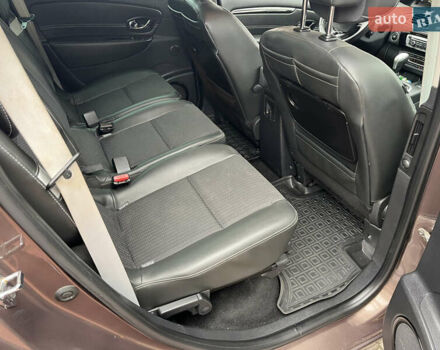 Коричневый Рено Гранд Сценик, объемом двигателя 2 л и пробегом 254 тыс. км за 9400 $, фото 46 на Automoto.ua