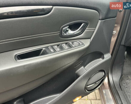 Коричневый Рено Гранд Сценик, объемом двигателя 2 л и пробегом 254 тыс. км за 9400 $, фото 36 на Automoto.ua