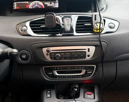 Коричневий Рено Гранд Сценік, об'ємом двигуна 1.5 л та пробігом 212 тис. км за 9200 $, фото 10 на Automoto.ua