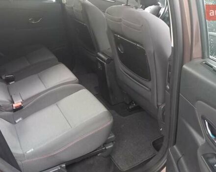 Коричневый Рено Гранд Сценик, объемом двигателя 1.5 л и пробегом 200 тыс. км за 8990 $, фото 23 на Automoto.ua