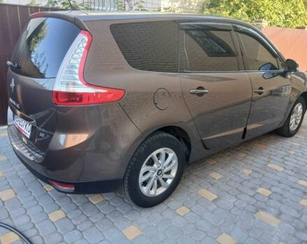 Коричневий Рено Гранд Сценік, об'ємом двигуна 1.5 л та пробігом 290 тис. км за 9400 $, фото 4 на Automoto.ua