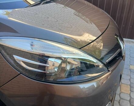 Коричневий Рено Гранд Сценік, об'ємом двигуна 1.5 л та пробігом 290 тис. км за 9400 $, фото 22 на Automoto.ua